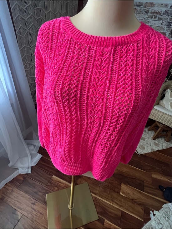 New York & Company Sweaters - New York & Company Vibrant Hot Pink Cable-Knit Crew Sweater sz Large